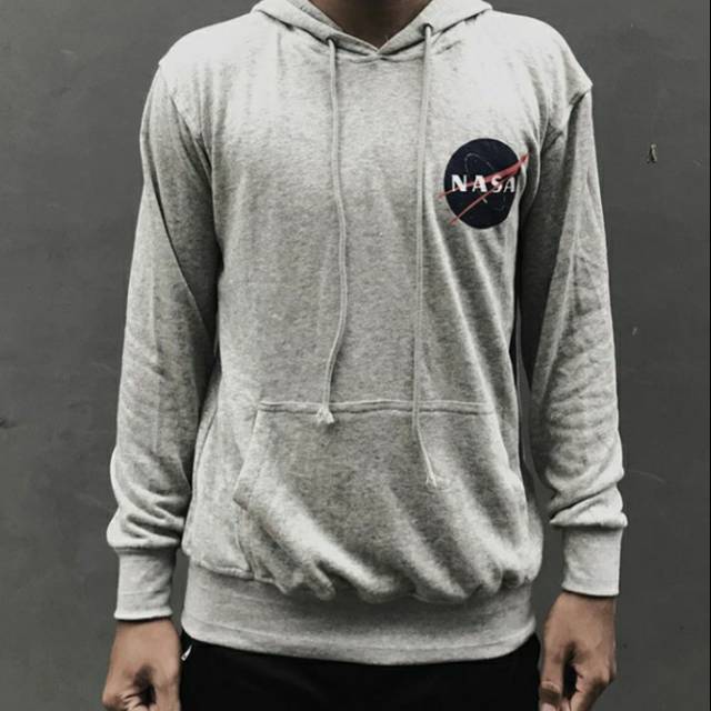 zara nasa hoodie