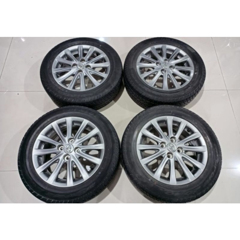 velg second original mobil Toyota Yaris R15x5 plus paketan ban copotan Dunlop