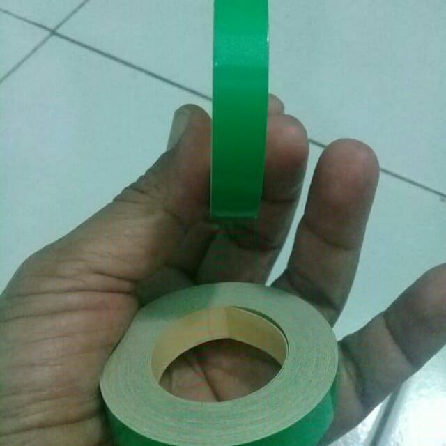 List velg hijau muda