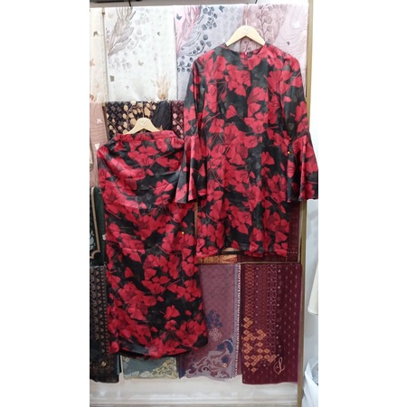 preloved set kurung L by lcb