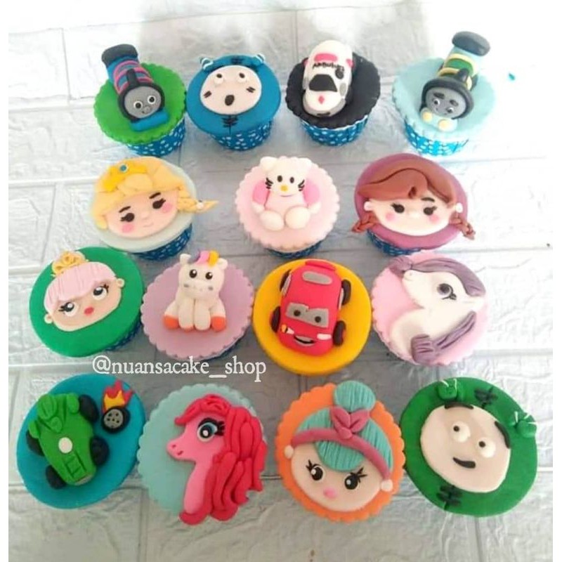 

CUP CAKE FONDANT CUSTOM 5 PCS (TEMA BEBAS)