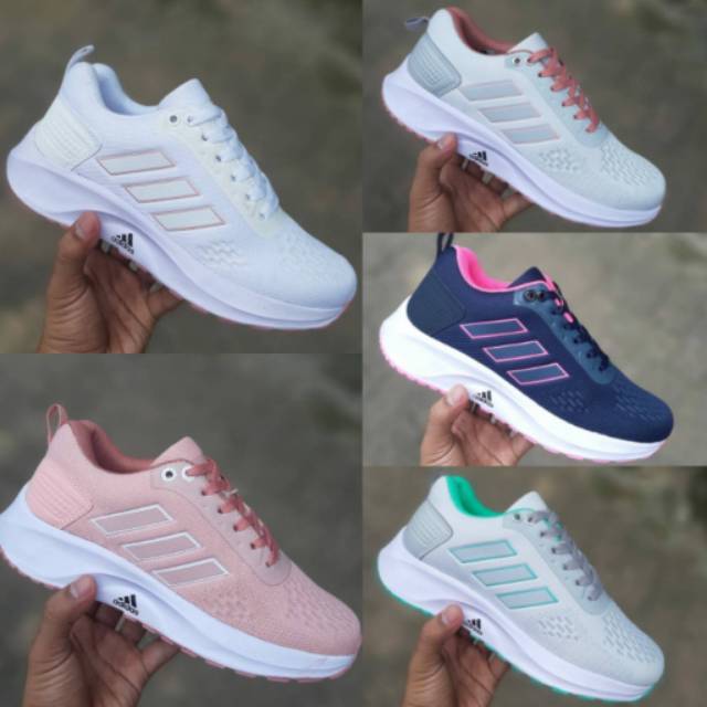 Sepatu Adidas Pureboost Zoom Women, gratis kaos kaki. Size 37-40