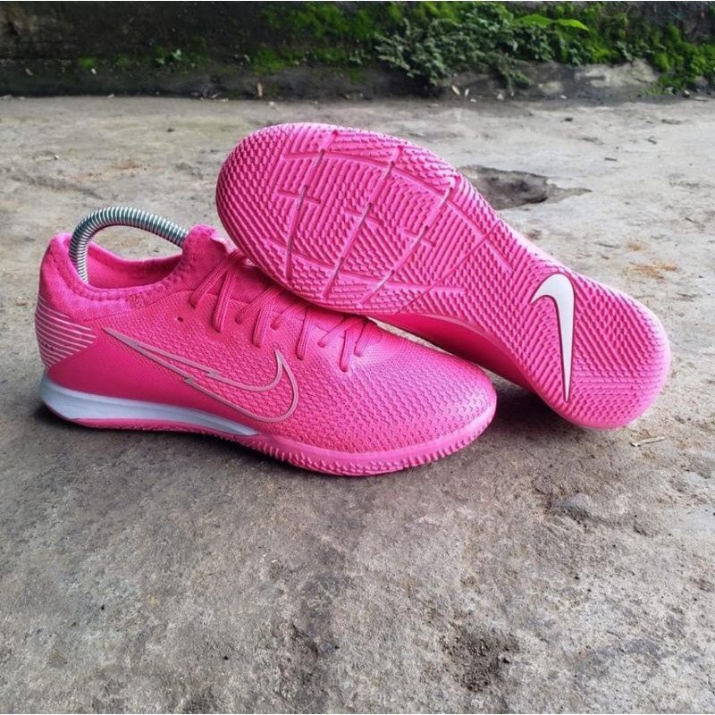 sepatu futsal nike Mercurial Mbappe