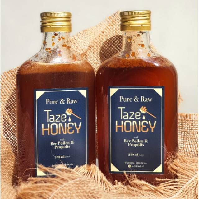 

Taze Honey Madu dengan Bee Pollen & Propolis, botol berat netto 350 gram/250 ml. (FREE SENDOK KAYU)