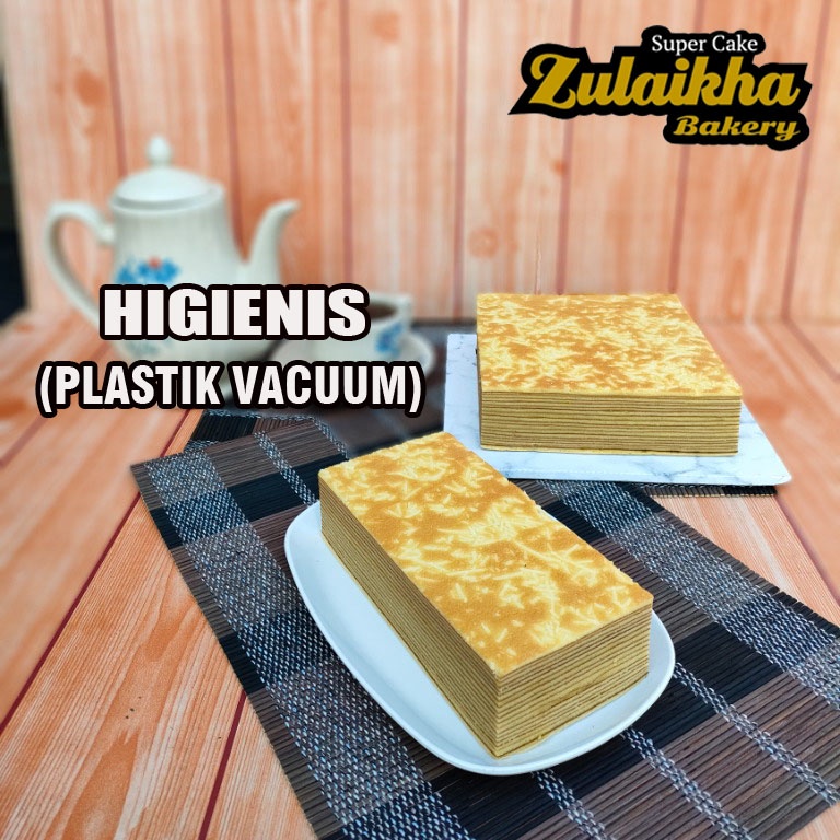 Lapis legit keju parut