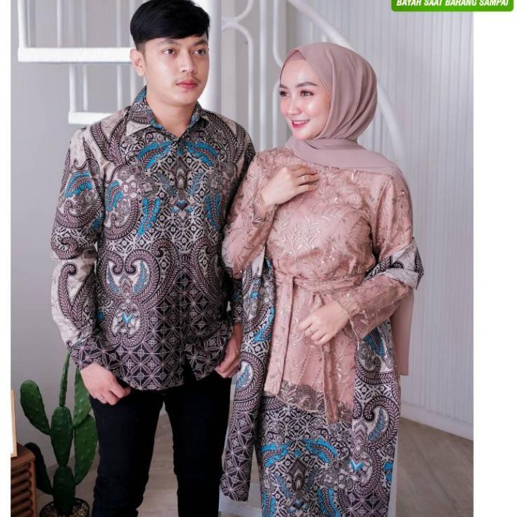 Harga Baju Couple Pasangan Tunangan Terbaru Juli 2021 Biggo Indonesia