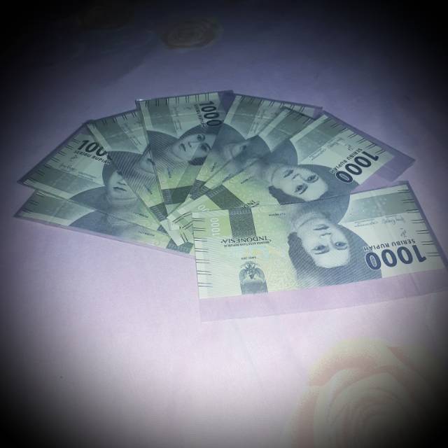 UANG MAHAR 1000 RUPIAH CUT MUTIA ALMOST SOLID 6 JOSSS ...TANPA SOLID 6