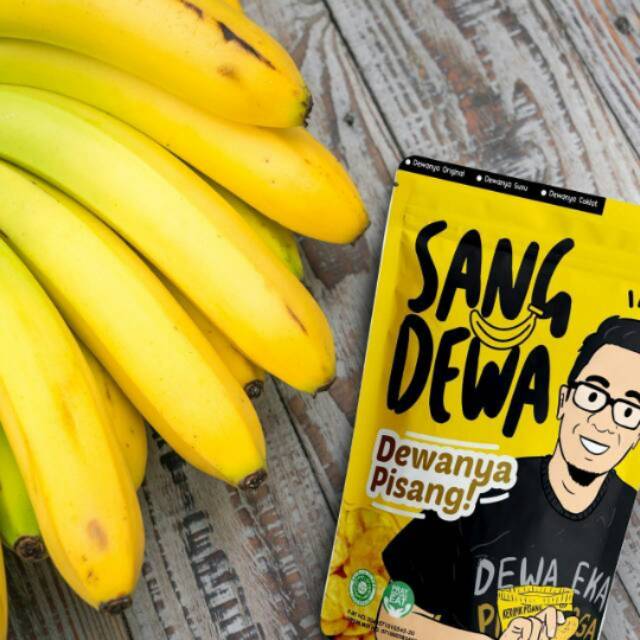 

KRIPIK PISANG TERENAK ALA SANG DEWA