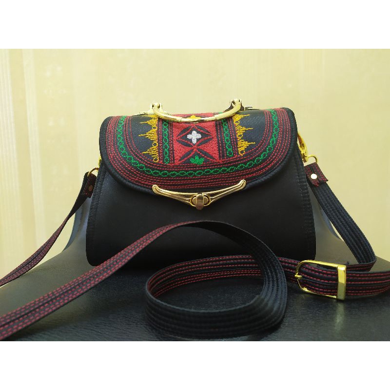 Tas bordir ethnic kerawang gayo aceh