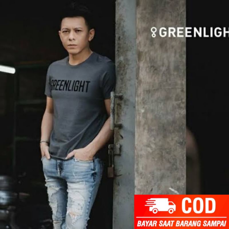 Kaos Greenlight Kaos Distro Greenlight Original Abu Grey Kaos Ariel Noah