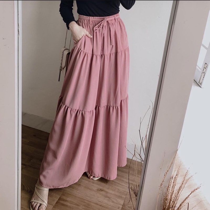 PRETTYMOWAN SKIRT PREMIUM