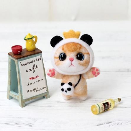 DIY Needle Felting - Cat Cartoon Starter Kit