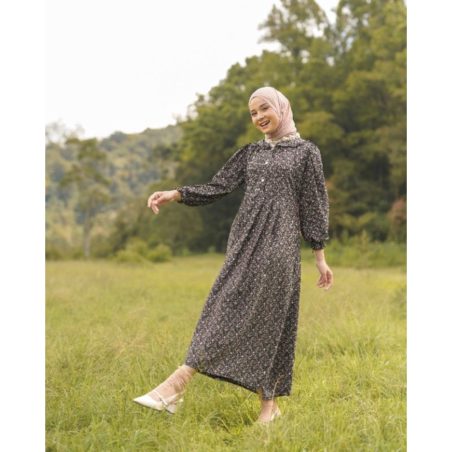 MIDI DRESS/Qiana dress /dress wanita/dress murah /gamis premium/dress korean lokk/ dress korea/mididress vintage/dress lucu/mididress motit