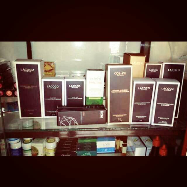 BUSFIT / BUST FIT / BUSFIT LACOCO NASA