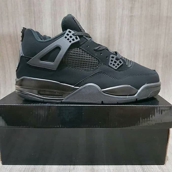 triple black retro 4