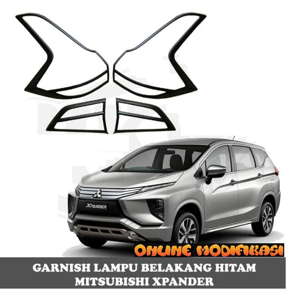 Garnish Belakang Hitam Dop Mobil Xpander