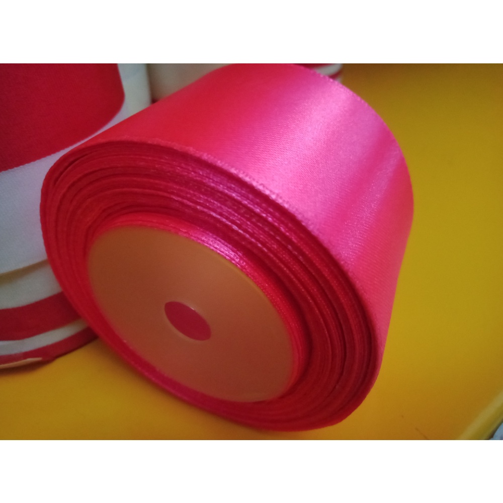 

Pita Satin Pink Stabilo Ukuran 2 inch / 5 cm per Roll