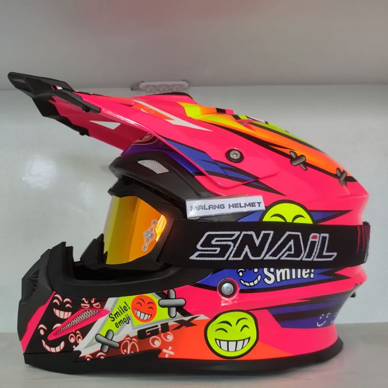 Helm Cross GIX Smile Pink (Ongkir Termurah 2kg)