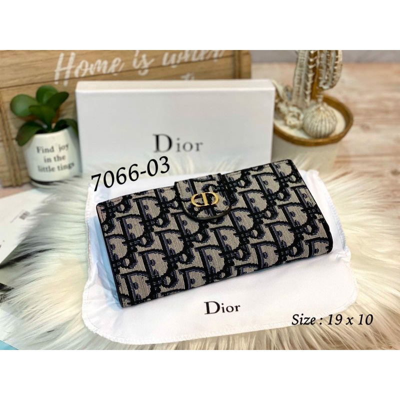 Dompet Panjang Lipat Kancing Wanita Kode 7066