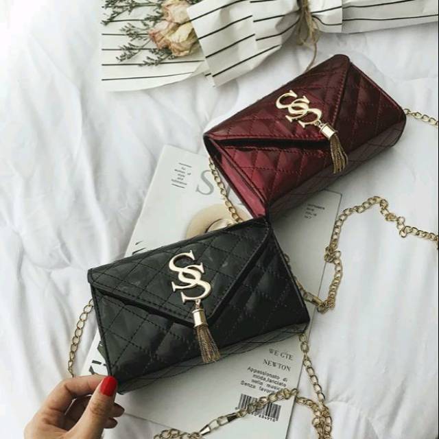 Tas selempang / tas genggam wanita