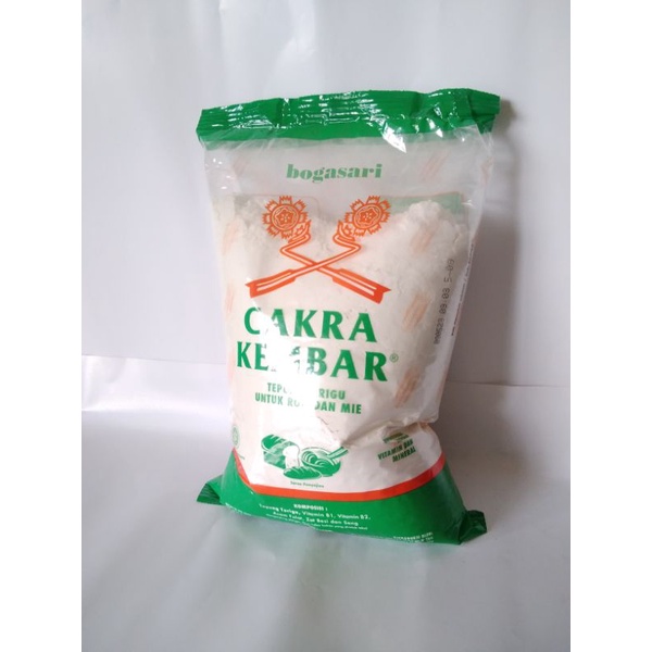 

Tepung terigu cakra kembar 1kg