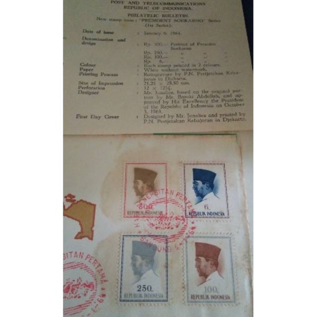 Perangko Presiden Soekarno penerbitan pertama, January 6 1964