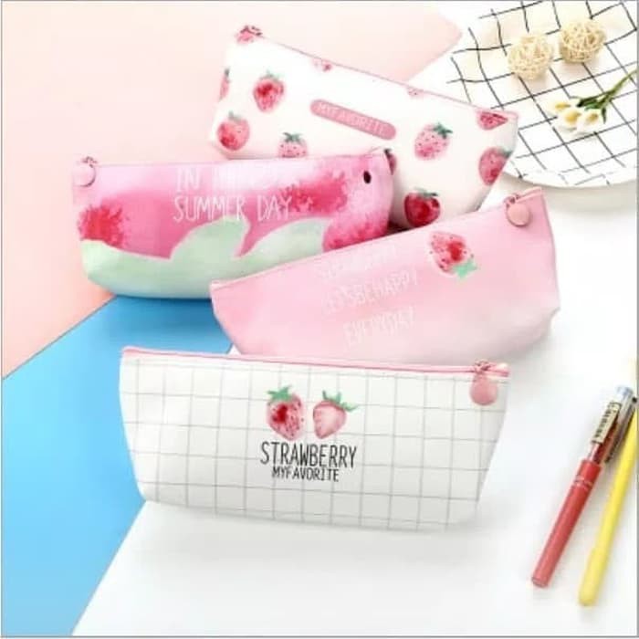 Tempat pensil anak strawberry