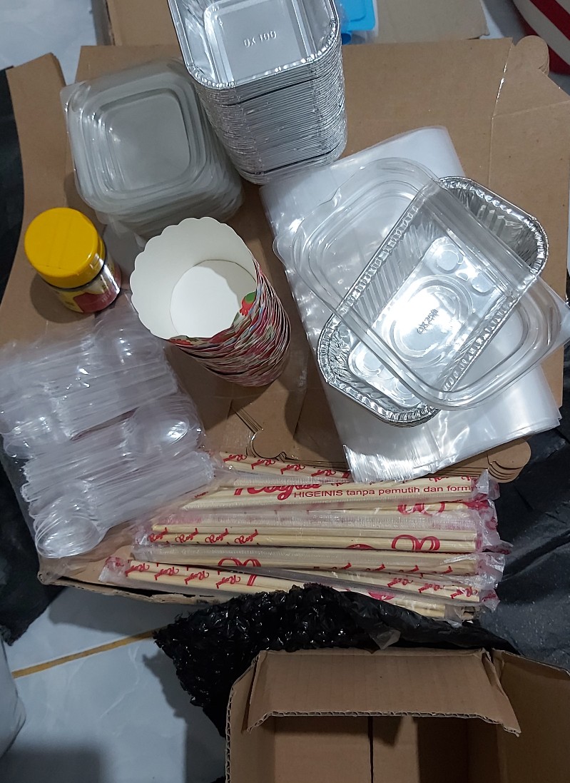 Kantong Plastik Klip 20x30 Clip Ziplock Zipper Pouch [eceran] / Kantong Plastik Klip Emas Obat Saus