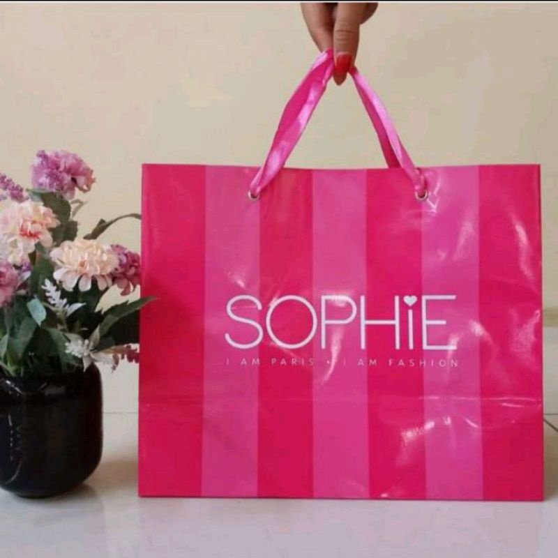 

PAPER BAG MAGENTA SOPHIE PARIS UK BESAR (WAJIB BELI PRODUK)