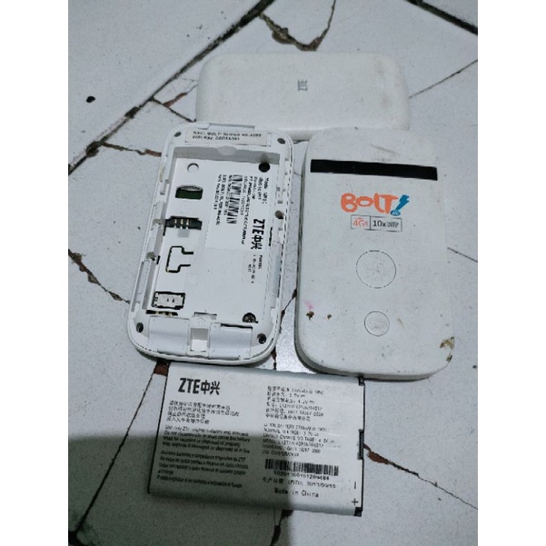 modem Bolt