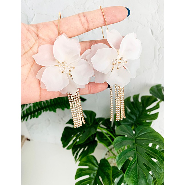LRC Anting Tusuk Fashion Gold Alloy Diamond Resin Flower Tassel Earrings F91334