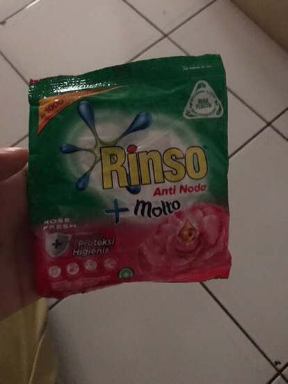 Rinso + Molto Bubuk Kemasan Renceng Isi 6 Sachet 44gr. Original Harga Grosir. Termurag