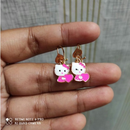 ANTING ANAM PEREMPUAN 1Pasang Keren Anting HELLO KITTY , Anting / Giwang HELLO KITTY Lapis Emas