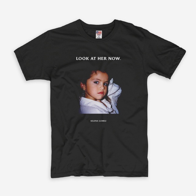 Kaos/T-Shirt SELENA GOMEZ - LOOK AT HER NOW