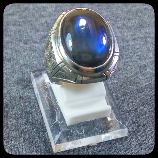 CINCIN LABRADOR BLACK BLUE NIGHT FELDSAPR BIAS BIRU DIJAMIN CAT EYE