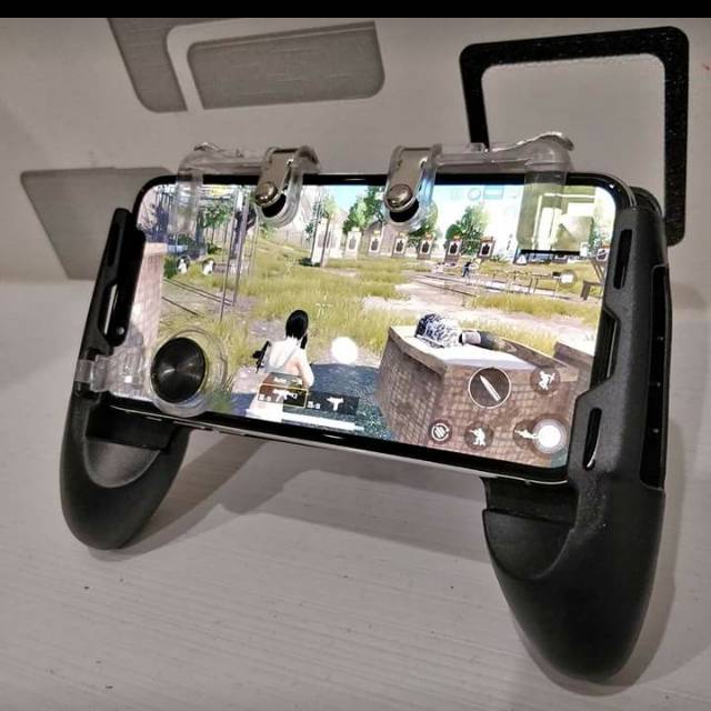 Satu set game pad. Analog. L1R1