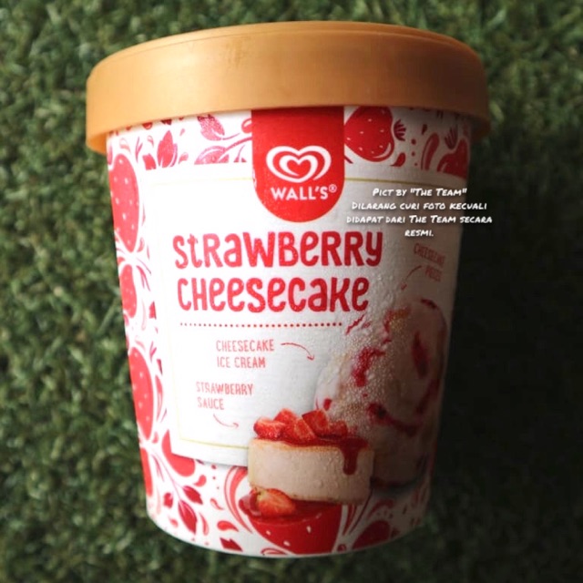 

Walls strawberry cheesecake pengganti viennetta