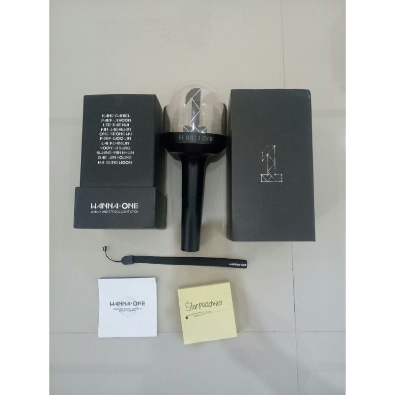 LIGHSTICK LS NABLEBONG WANNA ONE