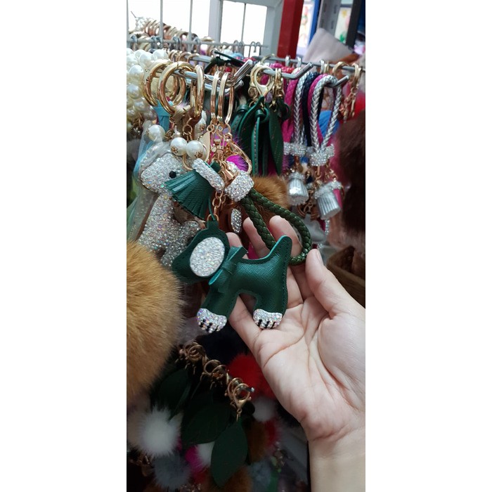 dogie blink with tassle bagcharm