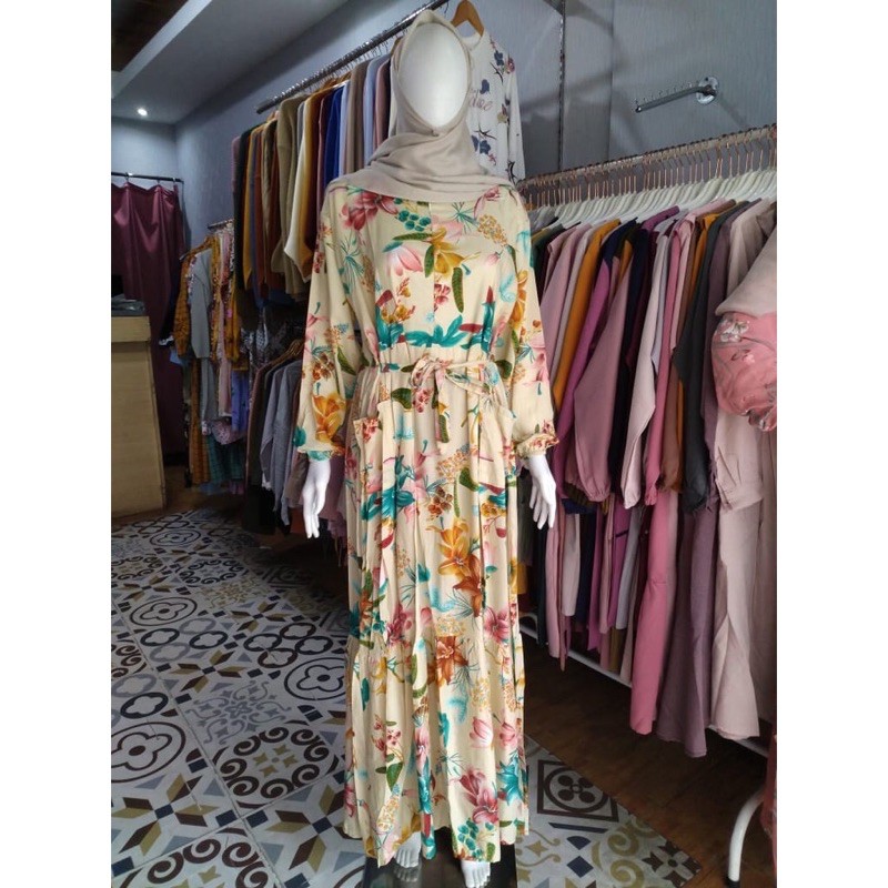 SOFIA DRESS