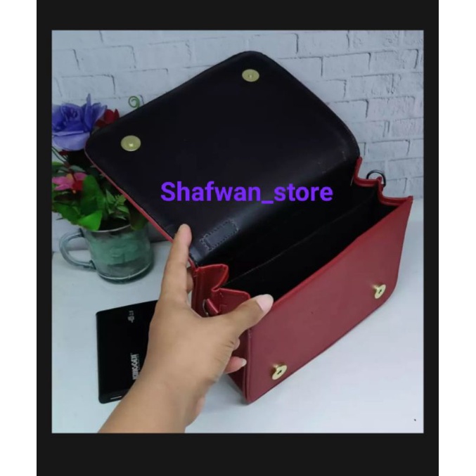 Tas Slempang Wanita sYL ZizaTali Rantai// fashionkekinian//fashionwanita//#tasslempangulir #tasslempangwanita #taskekinian #taswanita #tasselempang #tasselempangwanita #tasimportwanita #slingbagwanita #tasfashionwanita #tasselempangwanitatermurah #tas