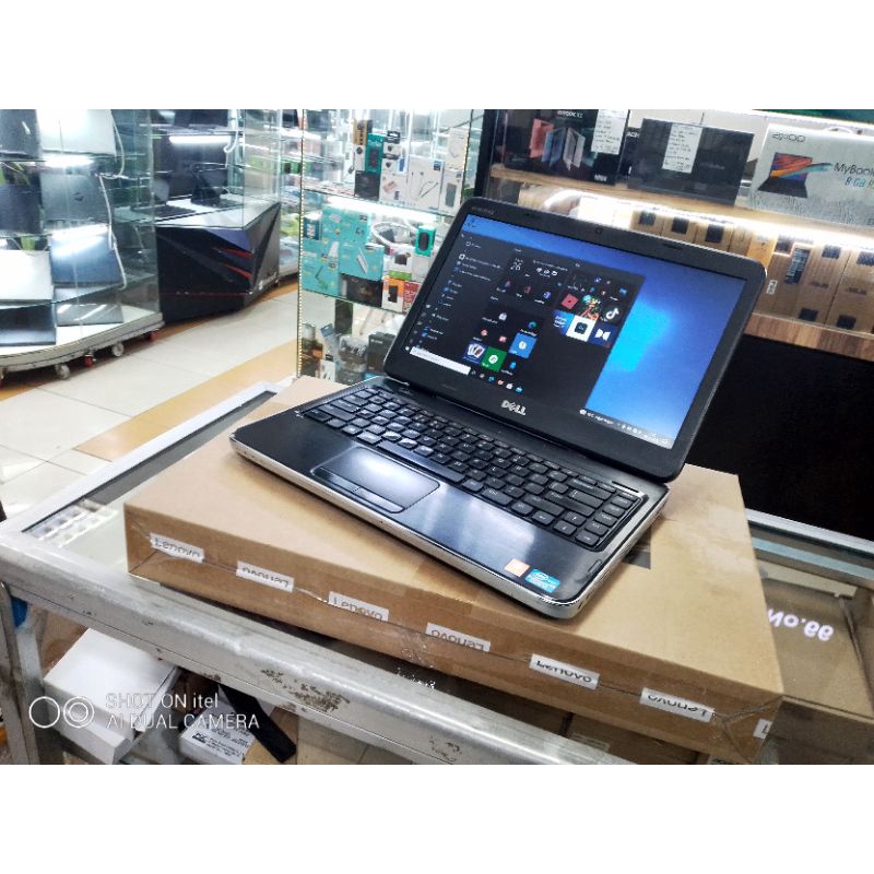 LAPTOP LEPTOP SECOND DELL INTEL CORE I3 RAM 4GB HDD 500 GB 14 INNC ZOOM WEBCAME DVD WIFI SIAP PAKAI