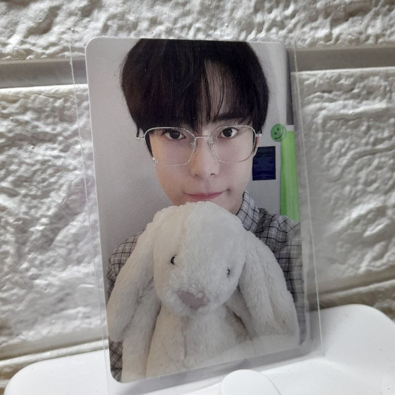 PC DOYOUNG STICKER / DOYOUNG BONEKA