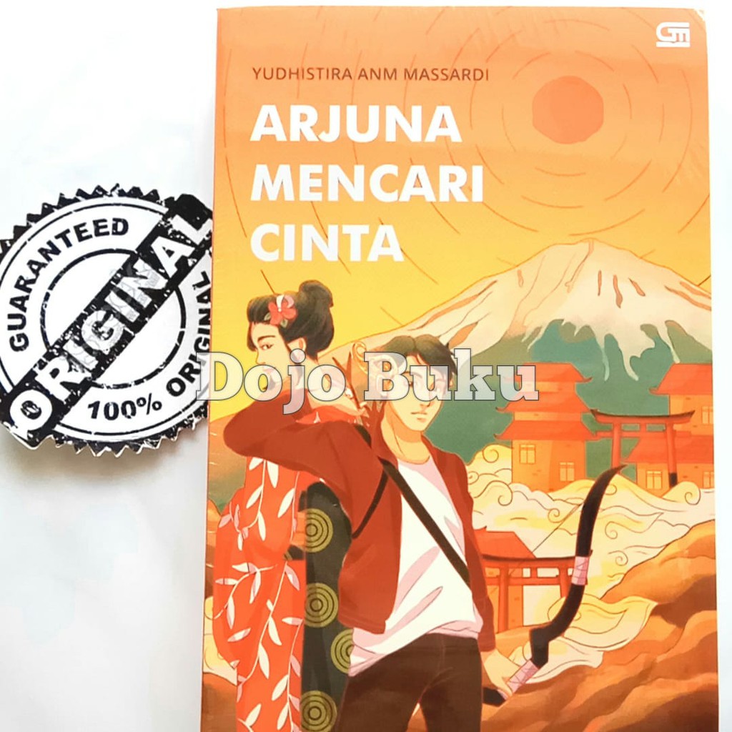 Arjuna Mencari Cinta by Yudhistira ANM Massardi