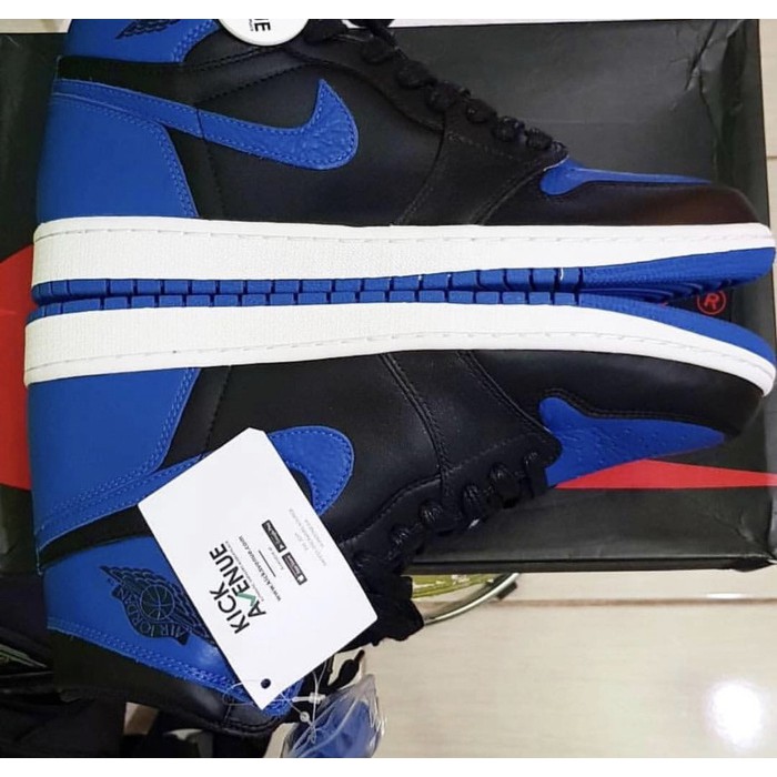 Air Jordan 1 Retro Royal Blue