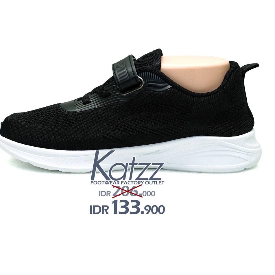 Terupdate Katzz - Sepatu Anak Sekolah VELCRO SD TK SMP HITAM PUTIH UK 28-39 ORIGINAL Sepatu Anak cowok cewek BAHAN LEBUT SOLE TEBAL DENGAN SOFT FOAM INSOLE untuk kenyamanan anak sekolah. VELCRO STUDENT SHOES. SEPATU MURID SEKOLAH [SWALLOW X KATZZ SCH 01 B