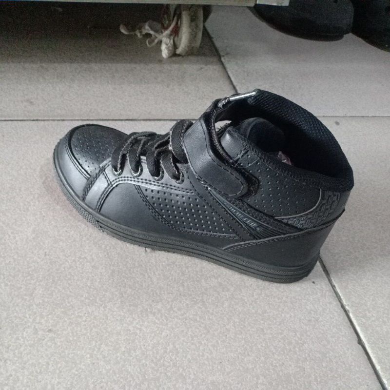 sepatu sekolah new era jiwok hitam polos size 30-37