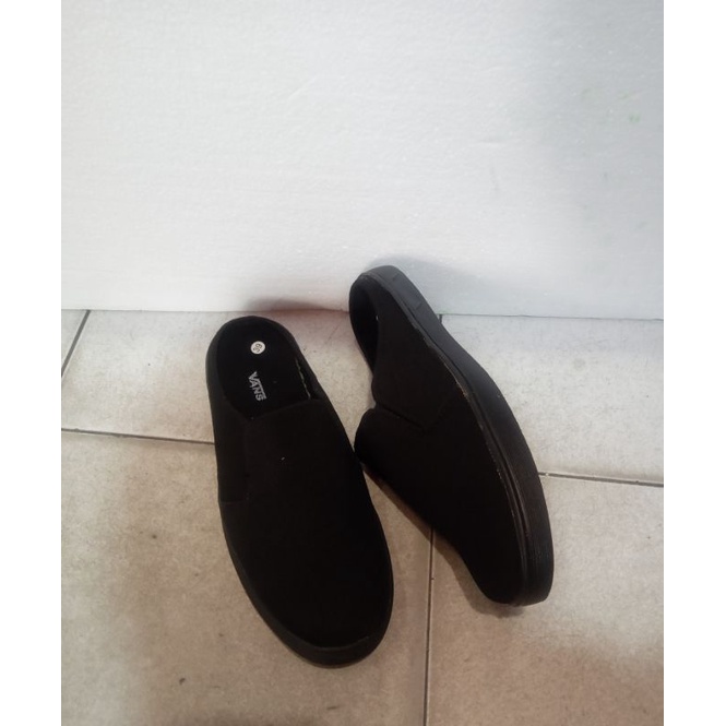 Sepatu sandal slop pria sepatu santai slip on pria sepatu selop cowok