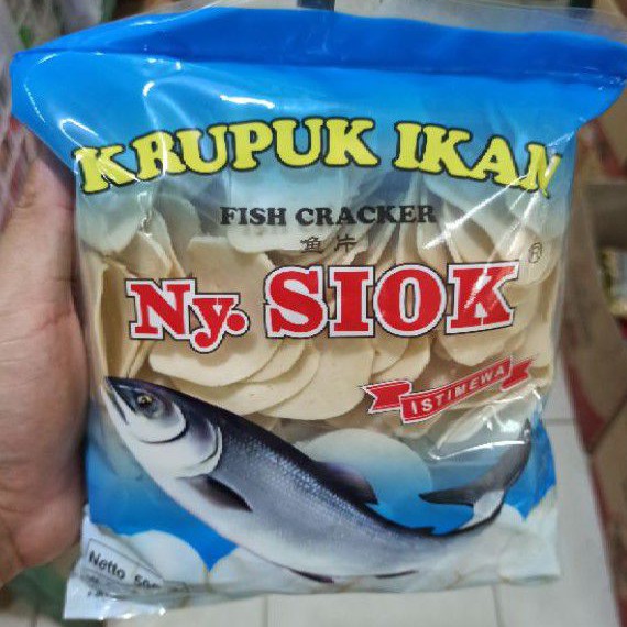 

Ny Siok Kerupuk Ikan 500g / Ny. Siok Kerupuk Ikan 500g
