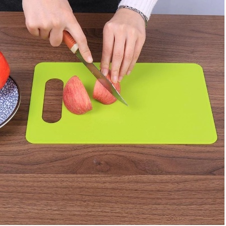 TALENAN PLASTIK 29 X 19 CM NON-SLIP WARNA WARNI / ALAS PEMOTONG BUAH SAYURAN DAGING ROTI MULTIFUNGSI / SLIM CUTTING BOARD CHOPPING PAPAN TATAKAN PLASTIC FOOD GRADE SERBAGUNA